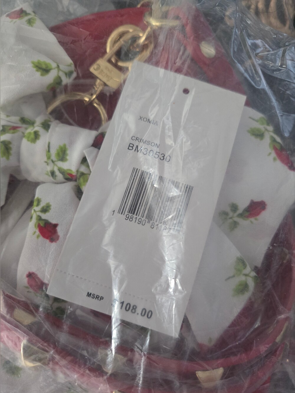 Betsey Johnson Red Quilted Heart Tote with Rosebud Bow Charm NWT - Picture 5 of 5